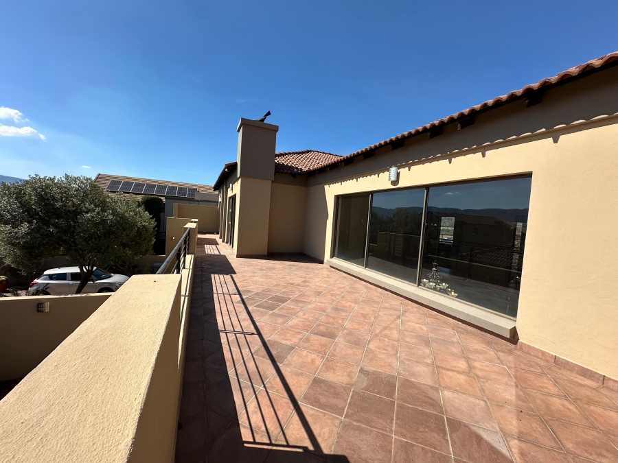 5 Bedroom Property for Sale in Xanadu Eco Park North West